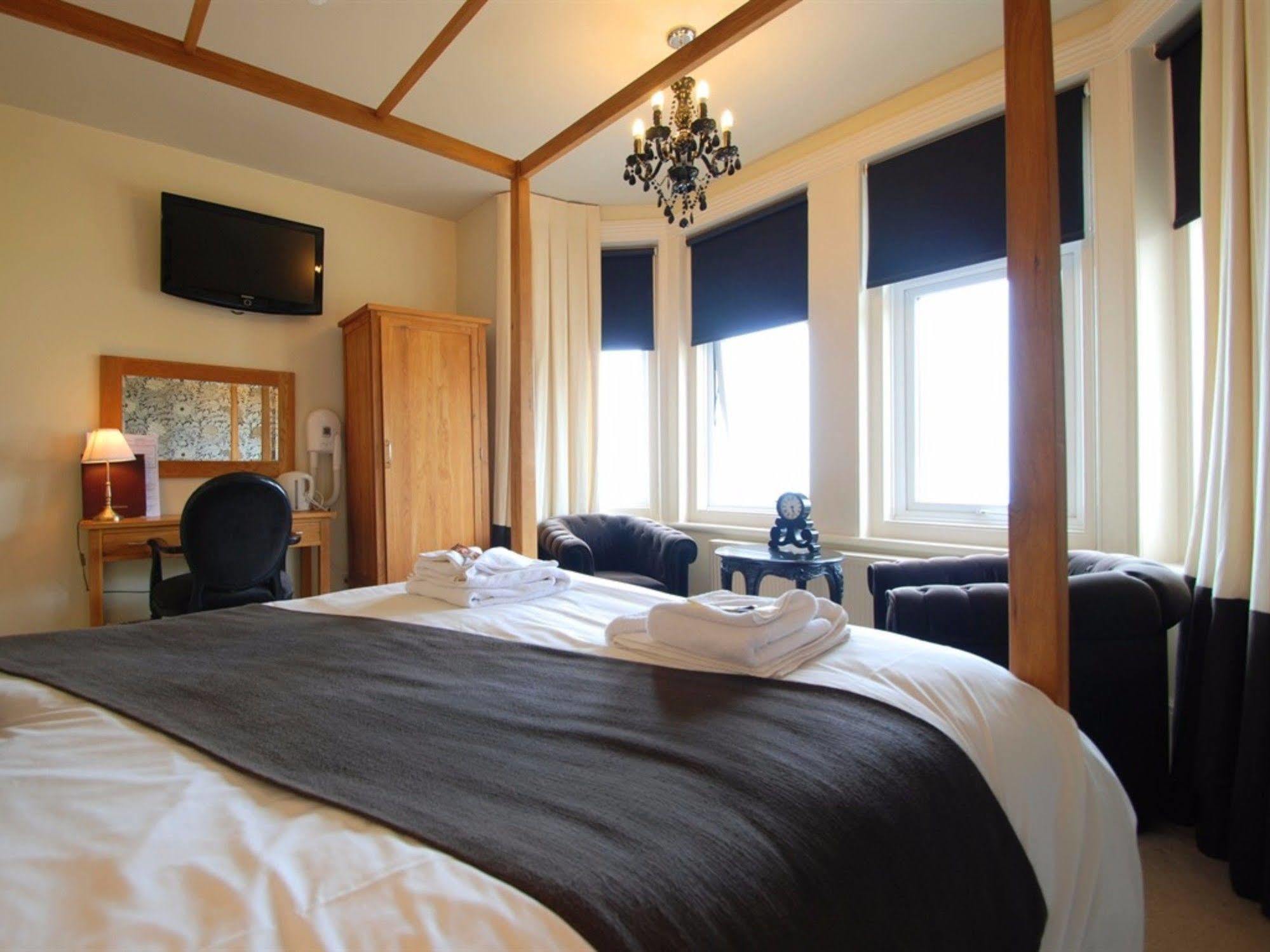 The Gladstone Hotel คอนวี ภายนอก รูปภาพ
